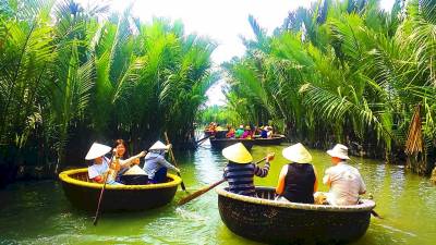TOUR ĐÀ NẴNG 1 NGÀY: RỪNG DỪA BẢY MẨU - THUYỀN  THÚNG